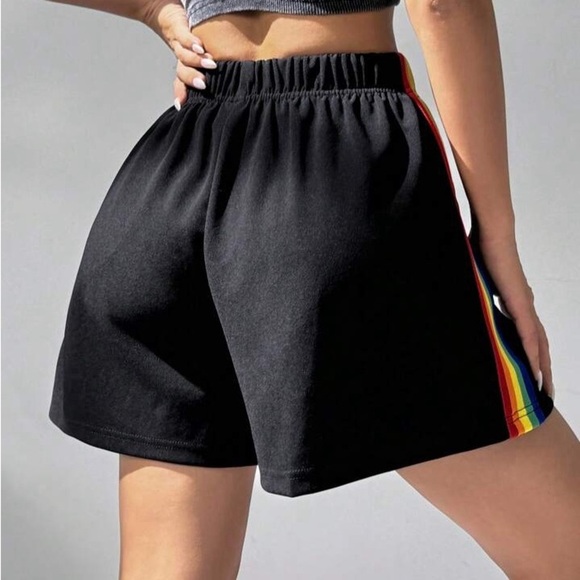 ❤️ 🆕 SHEIN EZwear Pride Month Rainbow Trim Athleisure Summer Shorts medium - Picture 4 of 6